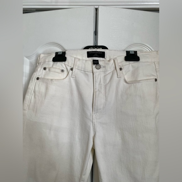 GAP white jeans - Picture 3 of 3